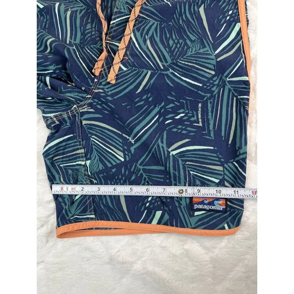 Patagonia Board Shorts Men's Hydropeak Stretch Floral Water Swim Trunks - Sz 30 - Picture 7 of 9